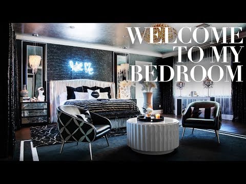 MY BEDROOM &  BEAUTY SPACE TOUR!