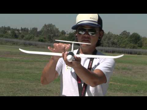 Learn To Fly an RC Airplane with Pete!  In HD! - UCUrw_KqIT1ZYAeRXFQLDDyQ