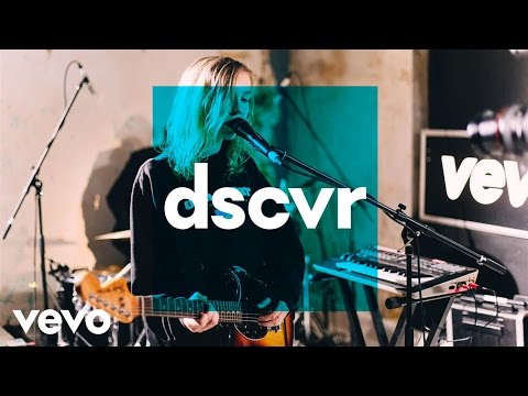 The Japanese House - Sugar Pill (Live) – dscvr ONES TO WATCH 2016 - UC-7BJPPk_oQGTED1XQA_DTw