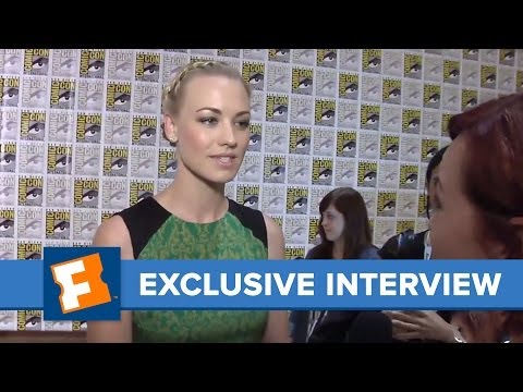 Yvonne Strahovski Comic-Con 2013 Exclusive Interview | Comic Con | FandangoMovies - UCMawOL0n6QekxpuVanT_KRA