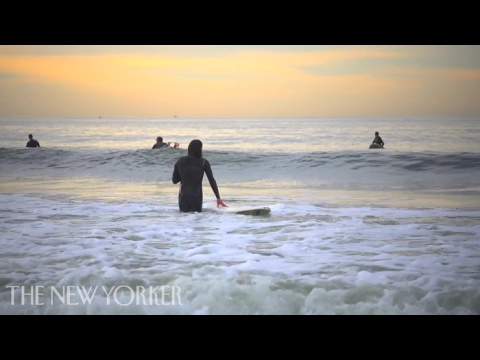 A Surfer's Saturday at Rockaway Beach – New York, Etc. – The New Yorker - UCsD-Qms-AkXDrsU962OicLw