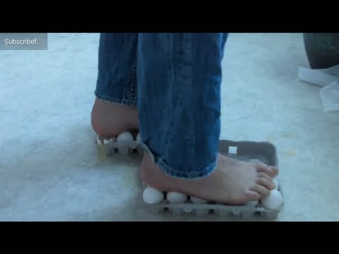 Walking on Eggs - Cool Science Experiment - UCe_vXdMrHHseZ_esYUskSBw