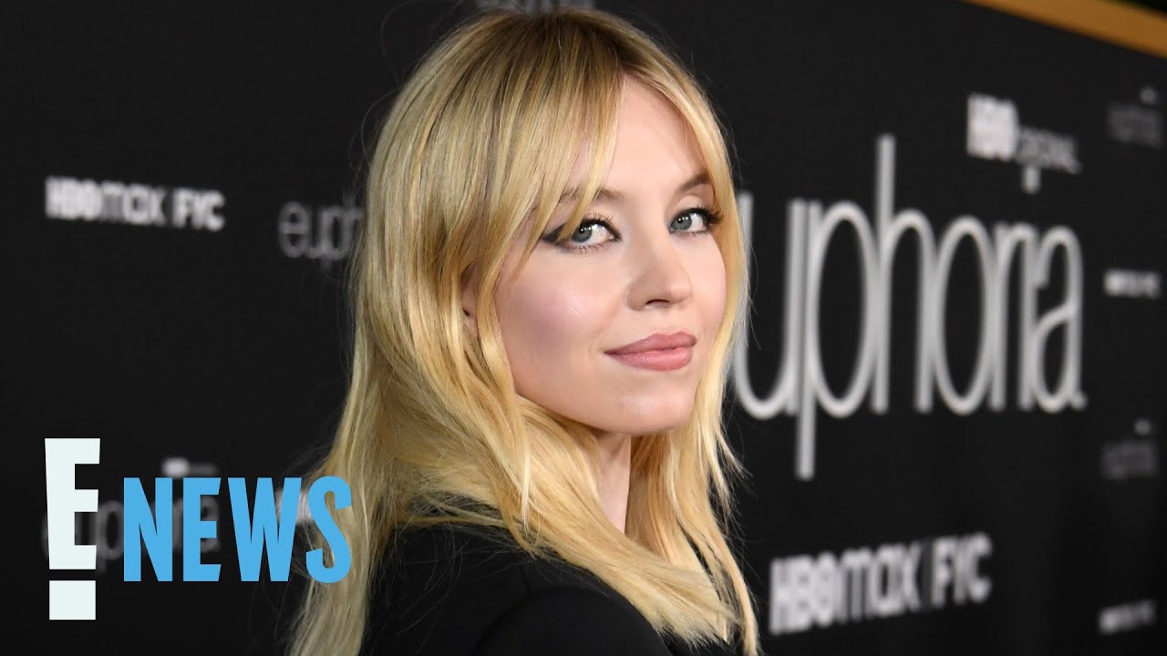 Sydney Sweeney Says Her Dad & Grandfather Walked Out Watching Euphoria | E! News