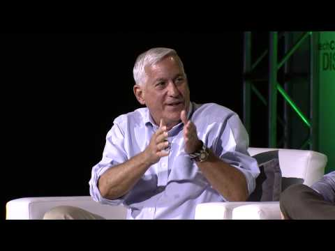 Importance of Community in Online Publishing | Disrupt SF 2014 - UCCjyq_K1Xwfg8Lndy7lKMpA