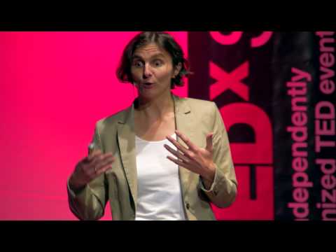 Globalization and the poor -- a look at the evidence | Krisztina Kis-Katos | TEDxStuttgart - UCsT0YIqwnpJCM-mx7-gSA4Q