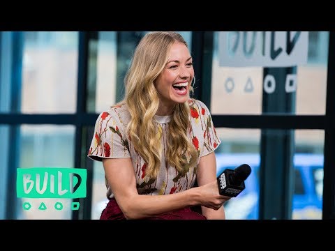 Yvonne Strahovski On "The Handmaid's Tale" - UClZmCCcrhNaXhWYvZNIolWg