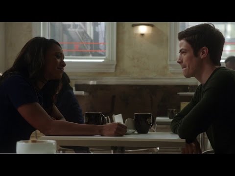 The Flash Time Travel Relationship Trouble - UCKy1dAqELo0zrOtPkf0eTMw