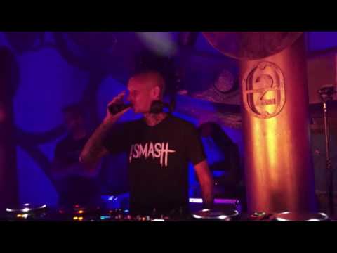 Tomorrowland Belgium 2017 | Tieum - UCsN8M73DMWa8SPp5o_0IAQQ