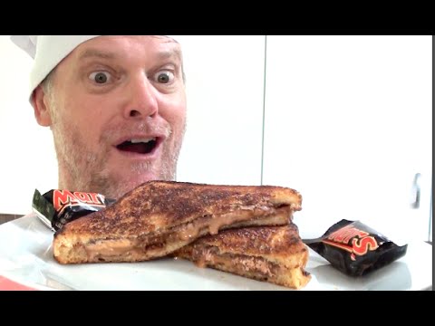 MARS BAR TOASTED SANDWICH .....Texas  - Greg's Kitchen - UCGXHiIMcPZ9IQNwmJOv12dQ