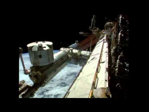 Spacewalkers Start Work On Commercial Docking Port To ISS | Video - UCVTomc35agH1SM6kCKzwW_g