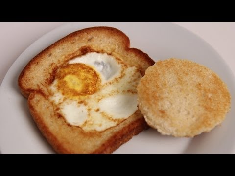 Egg in a Basket - Recipe - Laura Vitale - Laura in the Kitchen Episode 405 - UCNbngWUqL2eqRw12yAwcICg