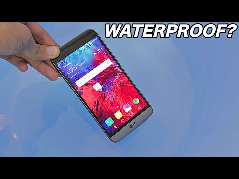 LG G5 - Water Test - Is it waterproof? (4K) - UCTqMx8l2TtdZ7_1A40qrFiQ