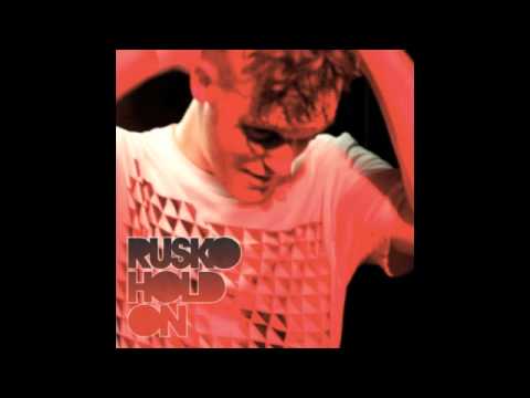 Rusko - Hold On (Tom Stephan Remix) [Official Full Screen] - UCywgIB7Wd2woy5se8ReOpmw