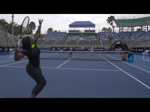 Tennis Trick Shots ft. Serena Williams | Dude Perfect - UCRijo3ddMTht_IHyNSNXpNQ