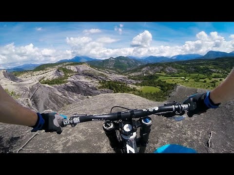 GoPro: Line of the World powered by Pinkbike Highlights 2015 - UCqhnX4jA0A5paNd1v-zEysw