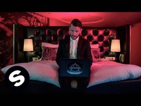 Don Diablo - Silence ft. Dave Thomas Jr. (Official Music Video) - UCpDJl2EmP7Oh90Vylx0dZtA