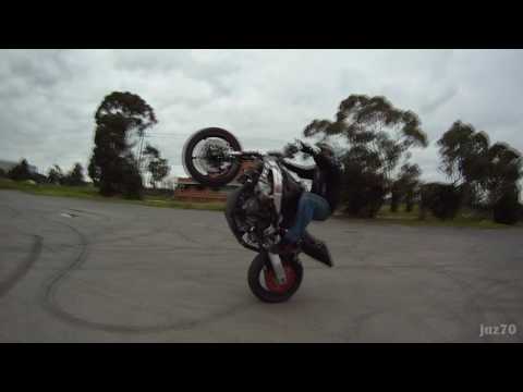 rc helicopter + stunt riders = - UC_ln1TA-w4bahRI7yN0TcJA