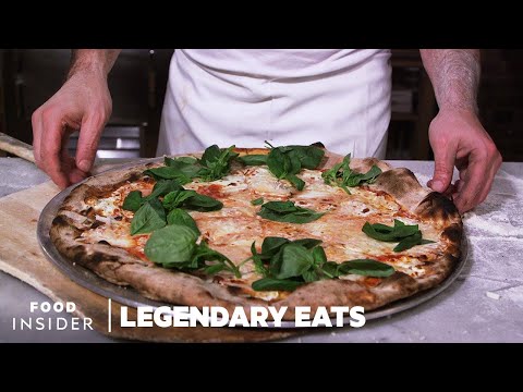 Why Lucali Is The Most Legendary Pizza Restaurant In Brooklyn | Legendary Eats - UCwiTOchWeKjrJZw7S1H__1g