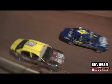 Production Sedans - Final - Carina Speedway - 18/9/2021 - dirt track racing video image