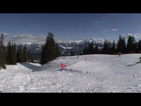 Chinese downhill race - ON SNOW!  Red Bull Home Run - UCblfuW_4rakIf2h6aqANefA