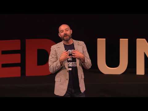 The Physicality of Digital Media | Jordan Frith | TEDxUNT - UCsT0YIqwnpJCM-mx7-gSA4Q