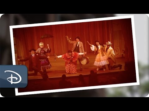 40 Years of Hoop-Dee-Doo Musical Revue | Walt Disney World - UC1xwwLwm6WSMbUn_Tp597hQ