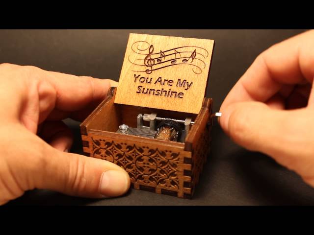 Floss and Rock Music Boxes – The Perfect Gift!