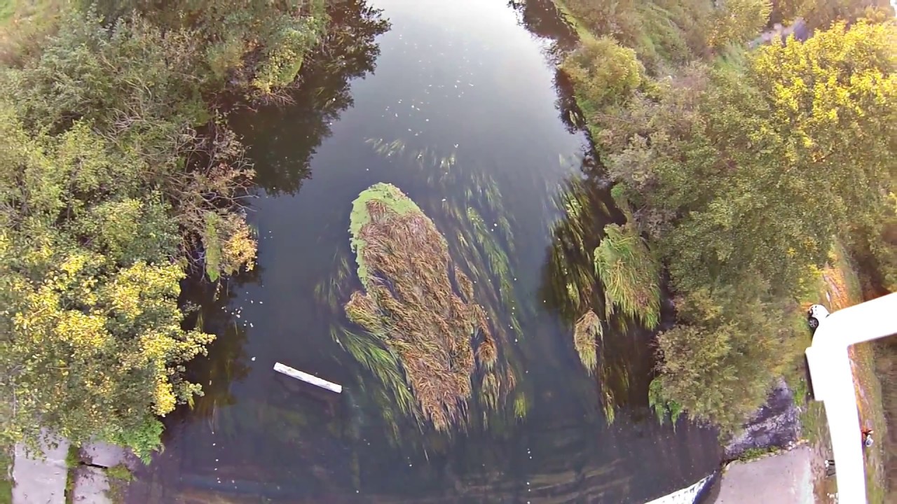 Зеленый город водопад фото