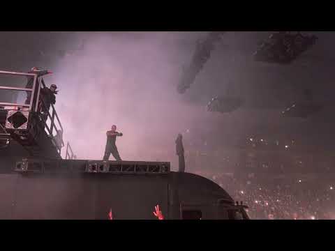 Playboi Carti - CHARGE DEM HOES A FEE (Live) 4K