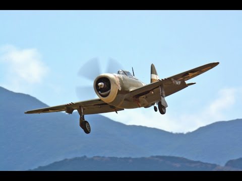 Giant Scale (110" Comp ARF) P-47 Thunderbolt with Radial Engine - Warbirds & Classics 2015 - UC5q8ss88jxwMlHf_A-XZGlA