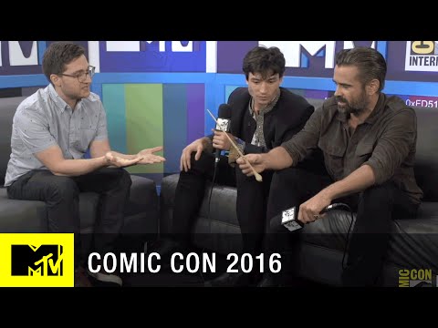 Colin Farrell & Ezra Miller Amazed by Fans Wands Up Salute | Comic Con 2016 | MTV - UCxAICW_LdkfFYwTqTHHE0vg