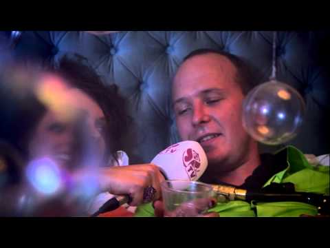 Dave Lambert - Interview at Tomorrowland 2012 - UCsN8M73DMWa8SPp5o_0IAQQ