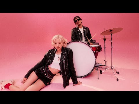 ROSÉ feat. Bruno Mars - APT.