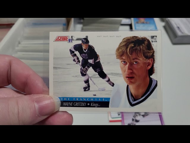 The Wayne Gretzky Hockey Card You Need to Have