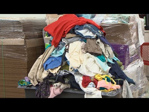 How fast fashion adds to the world's clothing waste problem (Marketplace) - UCuFFtHWoLl5fauMMD5Ww2jA