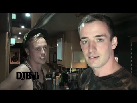 Architects (UK) - BUS INVADERS Ep. 541 [Warped Edition 2013] - UCybDimFZ3eoUQxSArdqCe9g