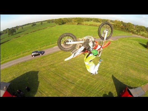 Amazing FMX Freestyle FPV Collaboration with TeamFPVUK & Quadcopters.co.uk That HPI Guy - UCx-N0_88kHd-Ht_E5eRZ2YQ