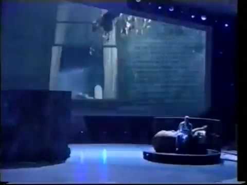 Eminem, Elton John - 'Stan' (Live At The 43rd Annual Grammy Awards 2001)