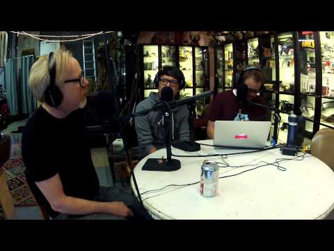 Comic Books and Graphic Novels - Still Untitled: The Adam Savage Project - 8/20/2013 - UCiDJtJKMICpb9B1qf7qjEOA