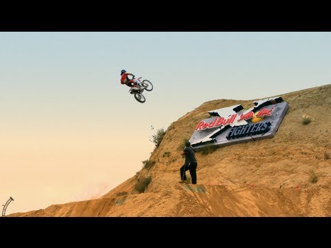 Red Bull X-Fighters comes to Glen Helen! - UCblfuW_4rakIf2h6aqANefA