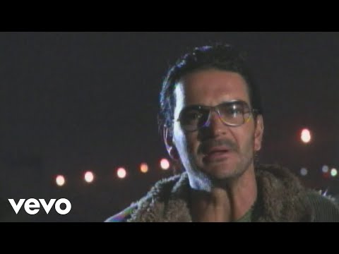 Ricardo Arjona - Mojado - ricardoarjonavevo