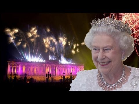 Hình ảnh Nữ hoàng Elizabeth qua năm tháng