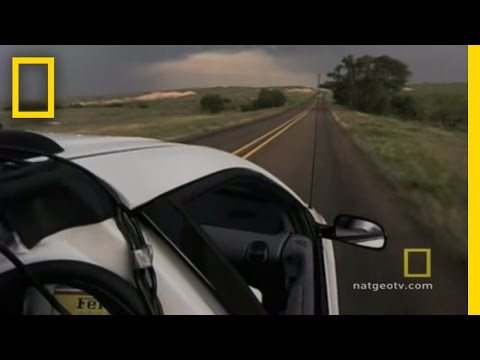 Probing Tornadoes | National Geographic - UCpVm7bg6pXKo1Pr6k5kxG9A