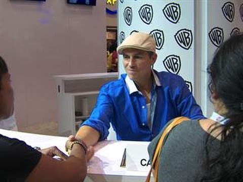 Person of Interest - Comic-Con 2013 - Person of Interest: Signing - UClzCn8DxRSCuMFv_WfzkcrQ