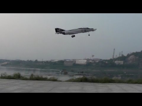 F4 Phantom EDF Jet Really Strikes Back LOL - UCsFctXdFnbeoKpLefdEloEQ