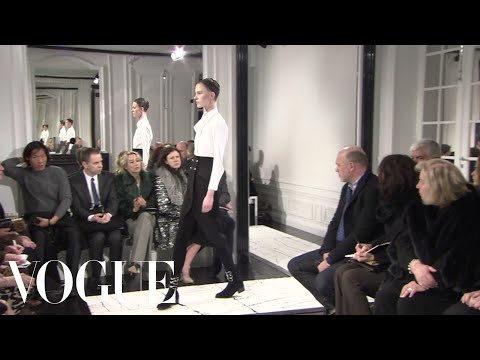 Balenciaga Ready to Wear Fall 2013 Vogue Fashion Week Runway Show - UCRXiA3h1no_PFkb1JCP0yMA