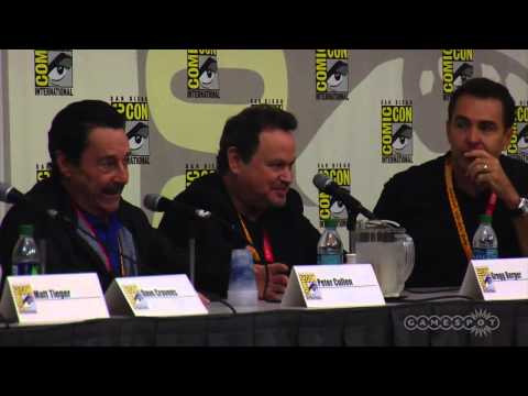 Comic-Con - Transformers: Fall of Cybertron with Nolan North, Peter Cullen - UCbu2SsF-Or3Rsn3NxqODImw