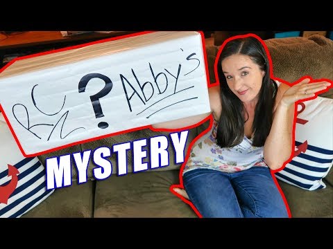 You Won't Believe What She Bought! - $300 Mystery Unboxing - TheRcSaylors - UCYWhRC3xtD_acDIZdr53huA