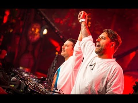 Tomorrowland Belgium 2017 | Axwell ^ Ingrosso - UCsN8M73DMWa8SPp5o_0IAQQ