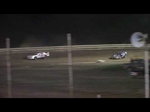 Hummingbird Speedway (8-20-22): Cypress Clock &amp; Gift Shop Pro Stock Feature - dirt track racing video image